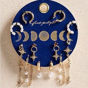 NWT Free People Driftwood Earrings Set